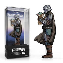 FiGPiN Star Wars The Mandalorian Holding Grogu